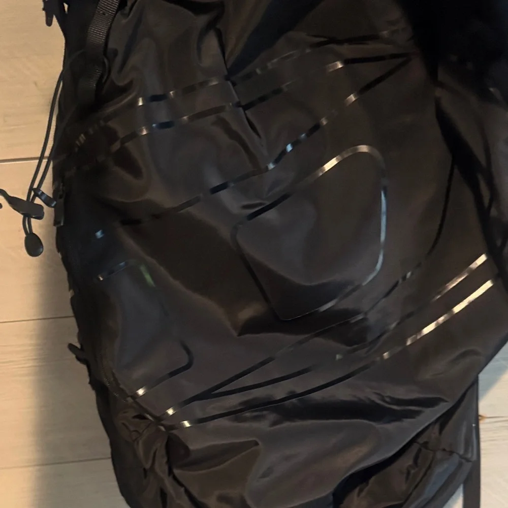 Diesel Sleek Black Men's Backpack